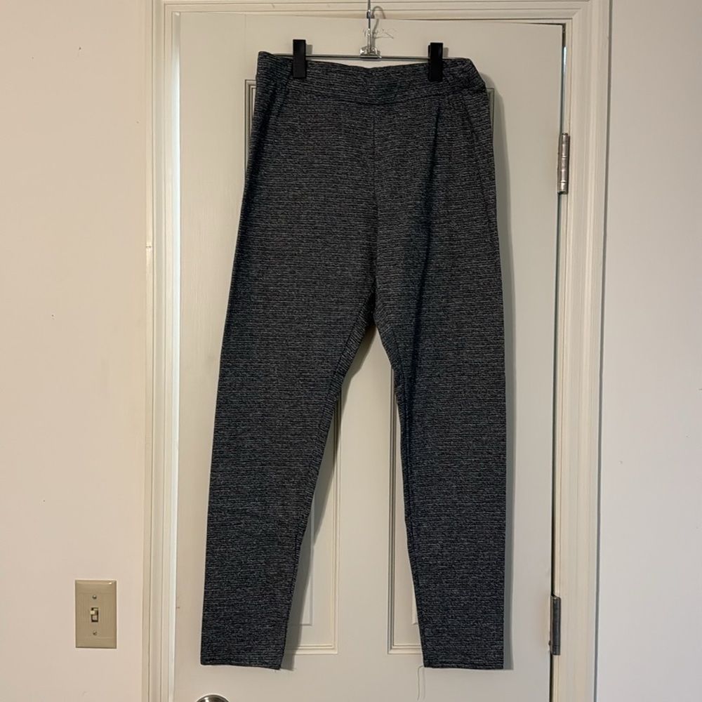 Gray Lauren Conrad leggings. Worn once. Size Large.